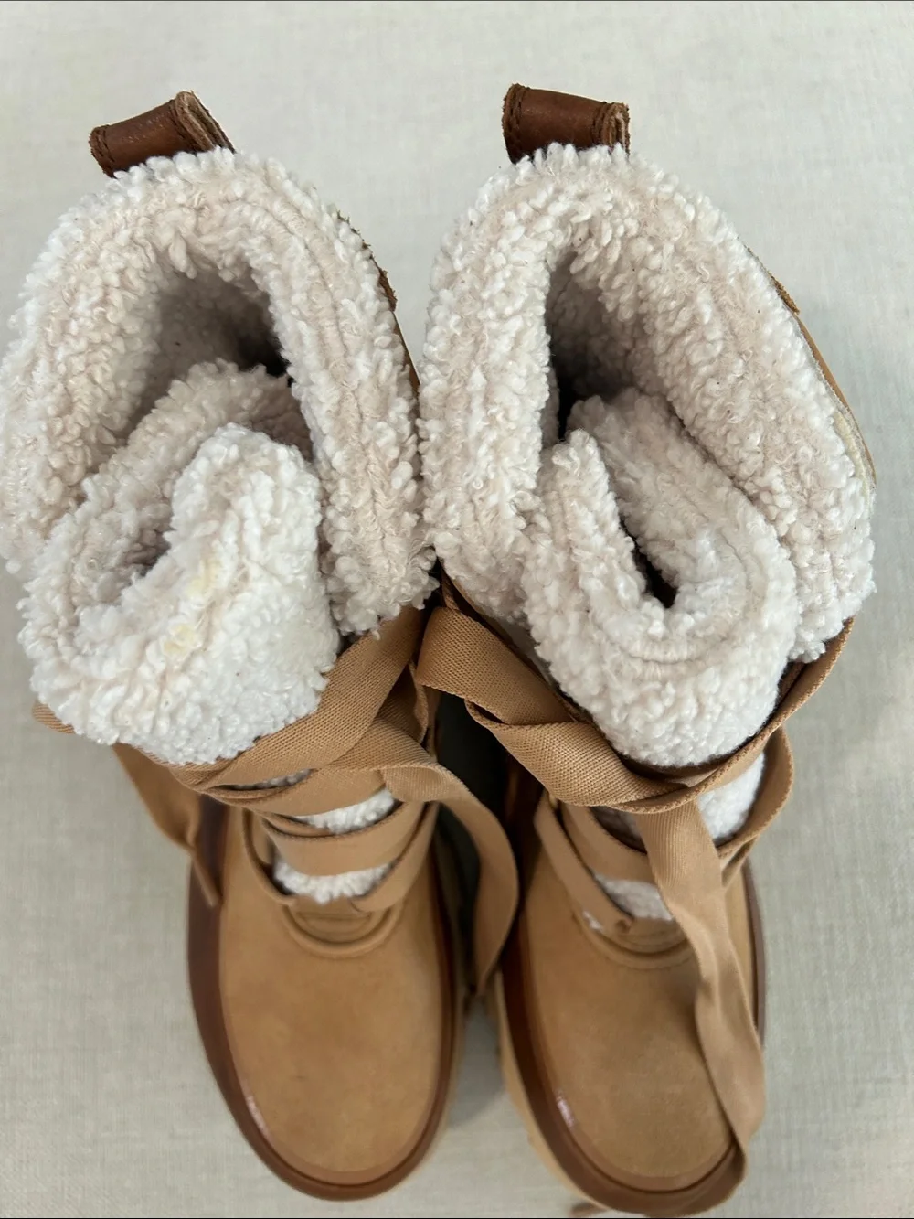 SOREL Women's Tivoli V Resort Waterproof Boot, Tan, size 9, NWT no box